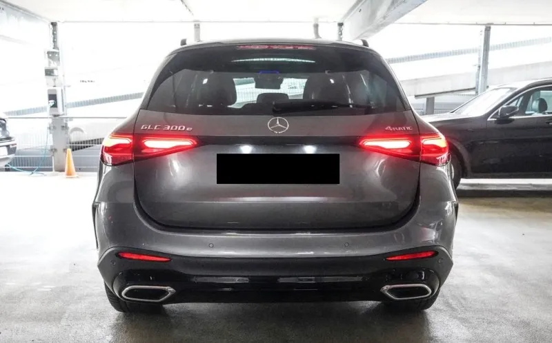 Mercedes-Benz GLC 300 e 4Matic =AMG= Night/Panorama/Distronic Гаранция Image 2