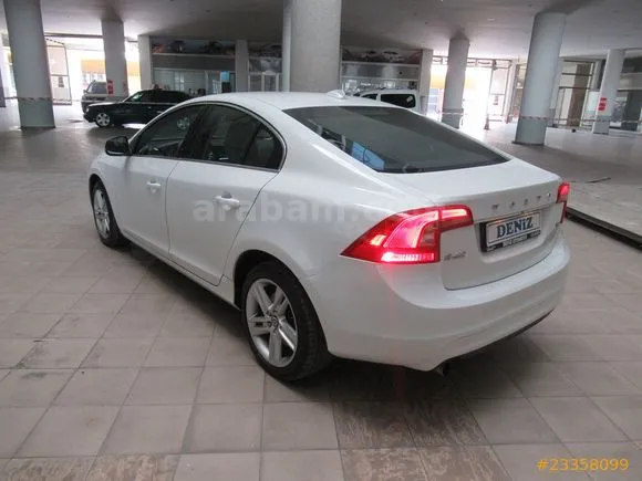 Volvo S60 1.6 D Advance Image 6